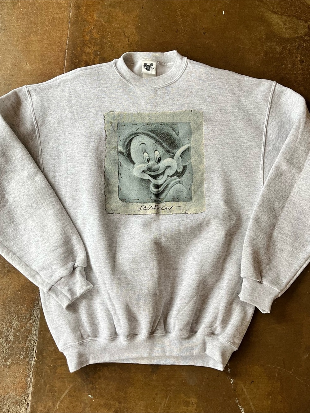 Disney Vintage 90s Dopey Dwarf Snow White Gray Crewneck Sweatshirt USA Made L